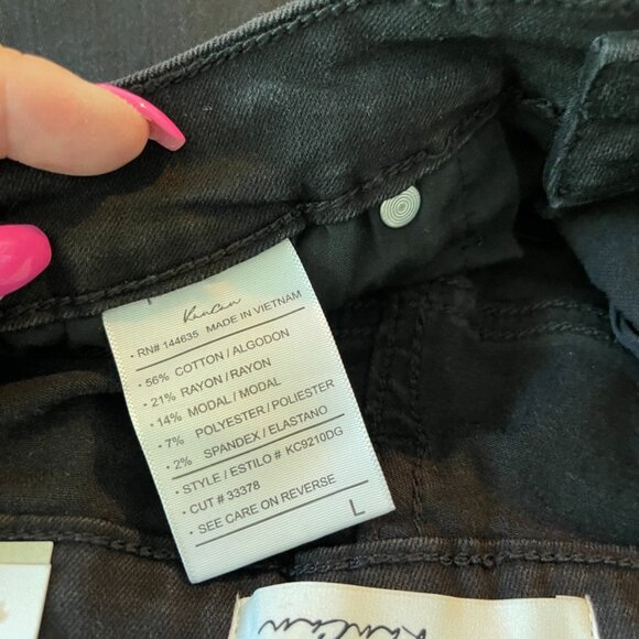 NWT Kancan High Rise Black Denim Button Front Shorts Sz L - Picture 5 of 6